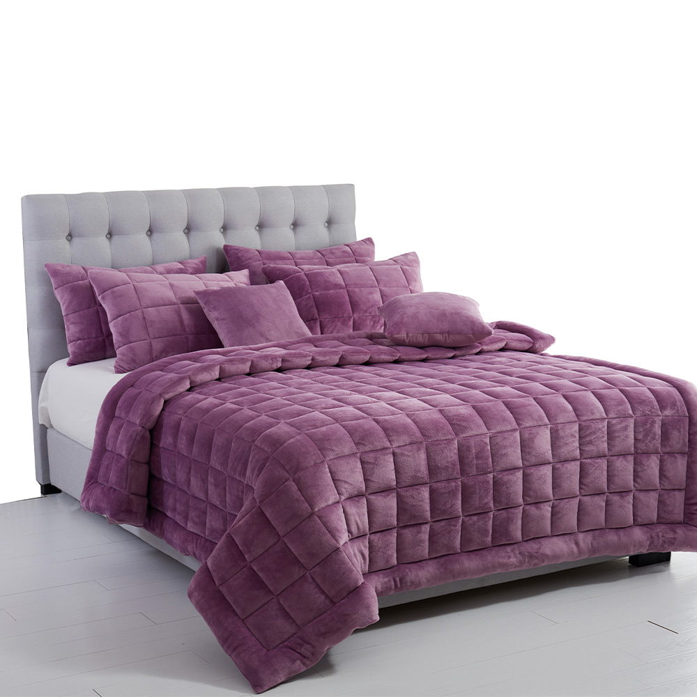 Alastairs Augusta Faux Mink Quilt Set
